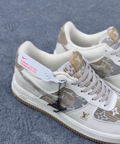 NIKE AIR PORCE
AF 1 Lv  (Grade 1.1 ) - Image 3