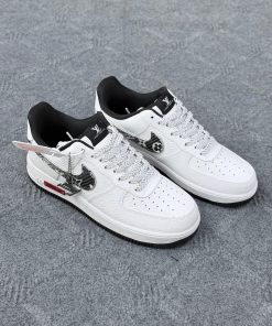 NIKE AIR PORCE
AF 1 Lv  (Grade 1.1 )