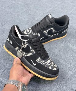 NIKE AIR PORCE
AF 1 Diro  (Grade 1.1 ) - Image 3