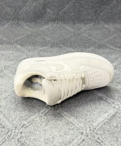 NIKE AIR PORCE
AF 1 (Grade Ome - Image 3