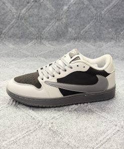 Jordan 1 Low Travis Scott (Grade Ome)