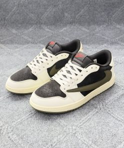 Jordan 1 Low Travis Scott  (Grade  Ome) - Image 3