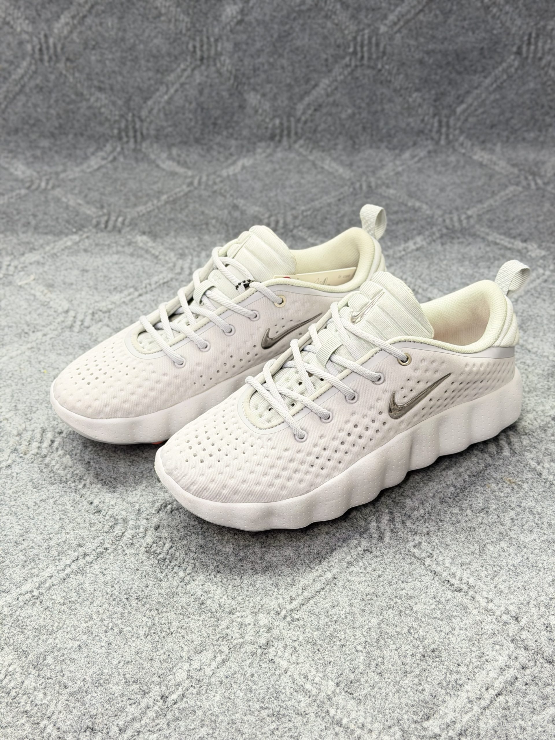 Nike Mind 002 - Image 3