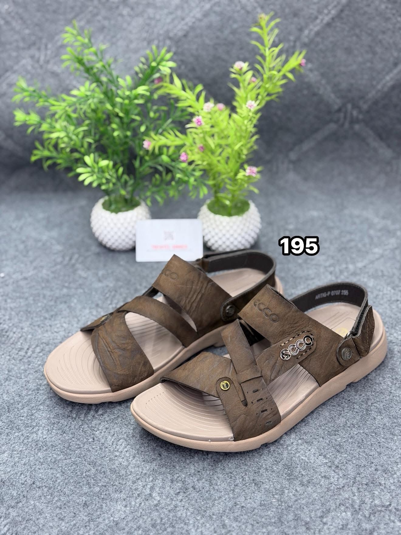 100% Premium Leather - Image 2