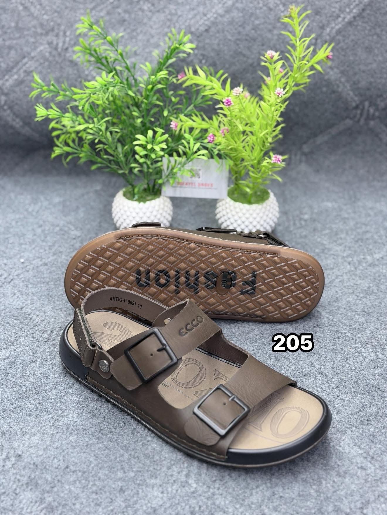 100% Premium Leather - Image 2