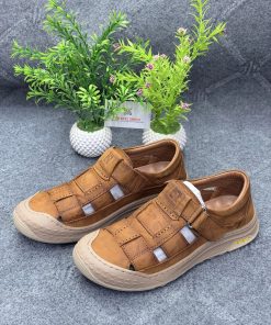 100% Premium Leather - Image 3