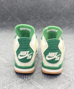 Jordan 4 Pine Green (SHOES 1.1 ) - Image 3