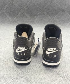 Alternative view of Nigel Sylvester x Air Jordan 4 OG 'Black'। (Grade1:1)