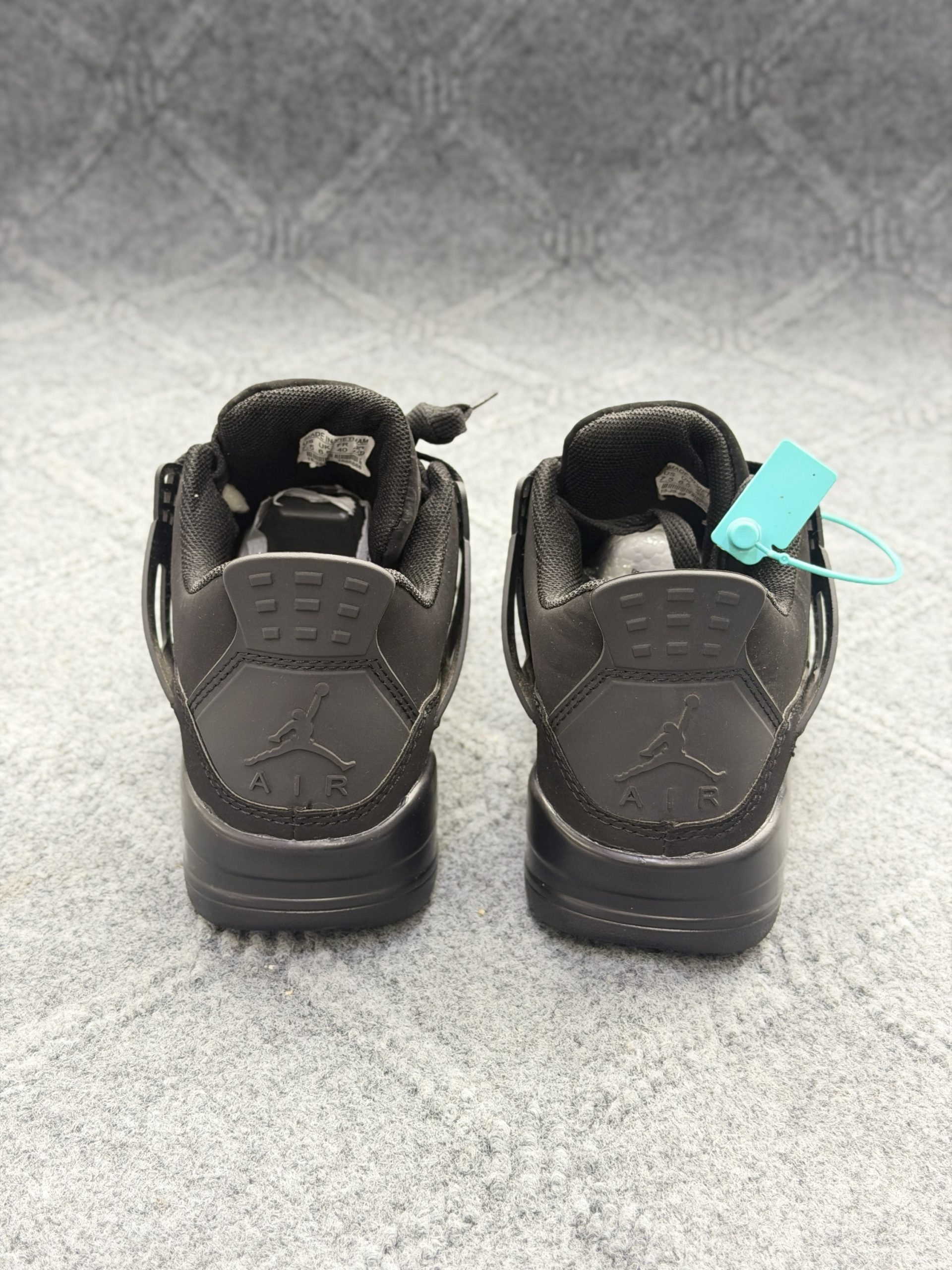 Jordan 4 ( A Grade ) - Image 3