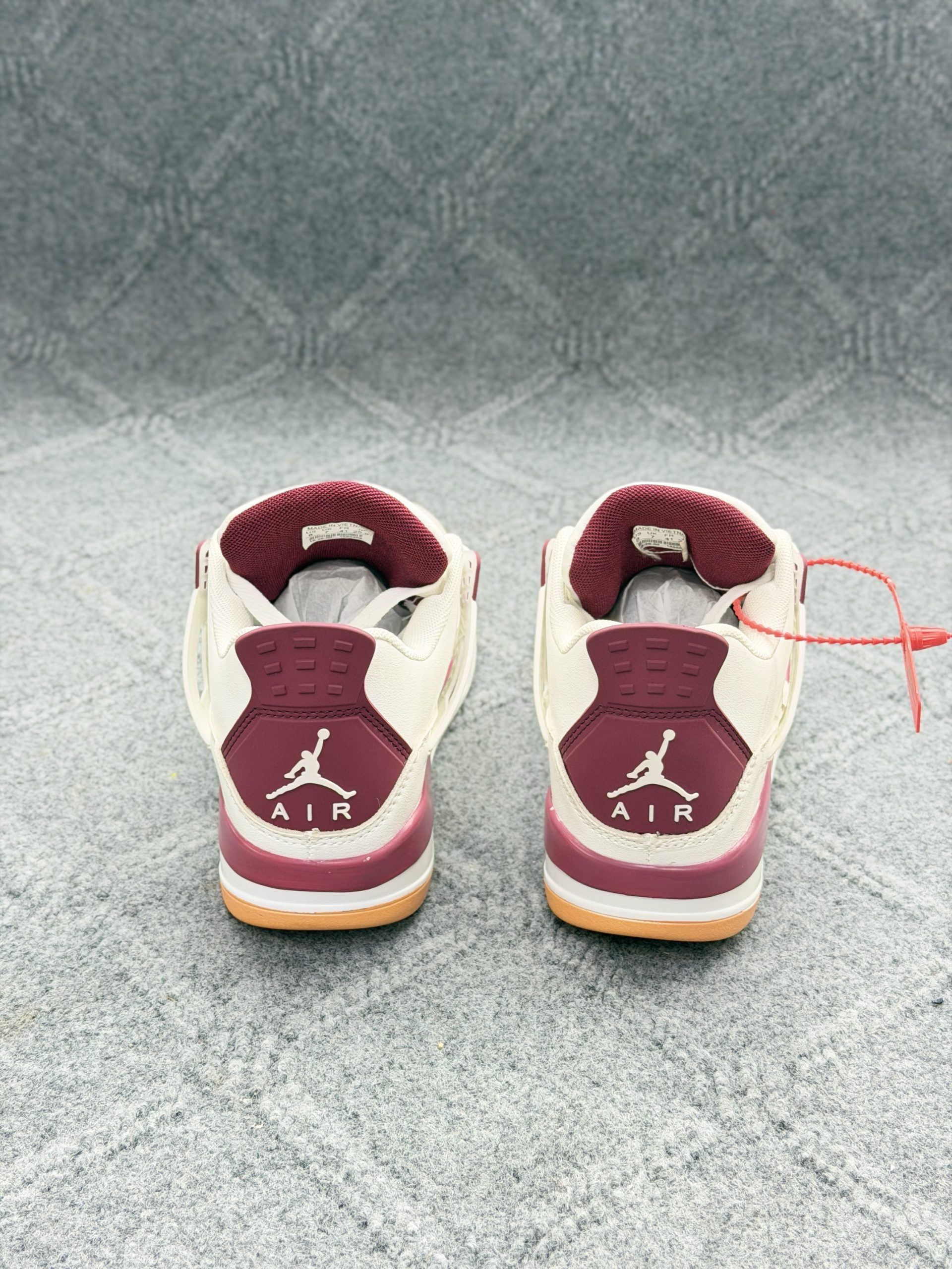 Jordan 4 ( A Grade ) - Image 3