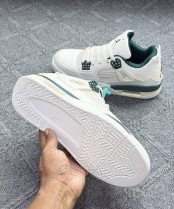 Alternative view of Jordan 4 ( A Grade )
