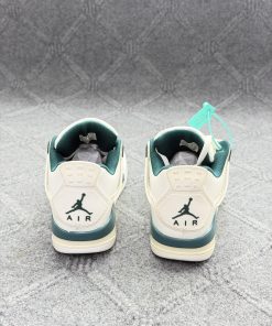 Jordan 4 ( A Grade ) - Image 3