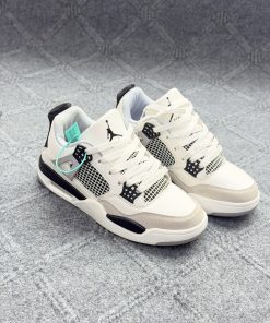 Jordan 4 ( A Grade )