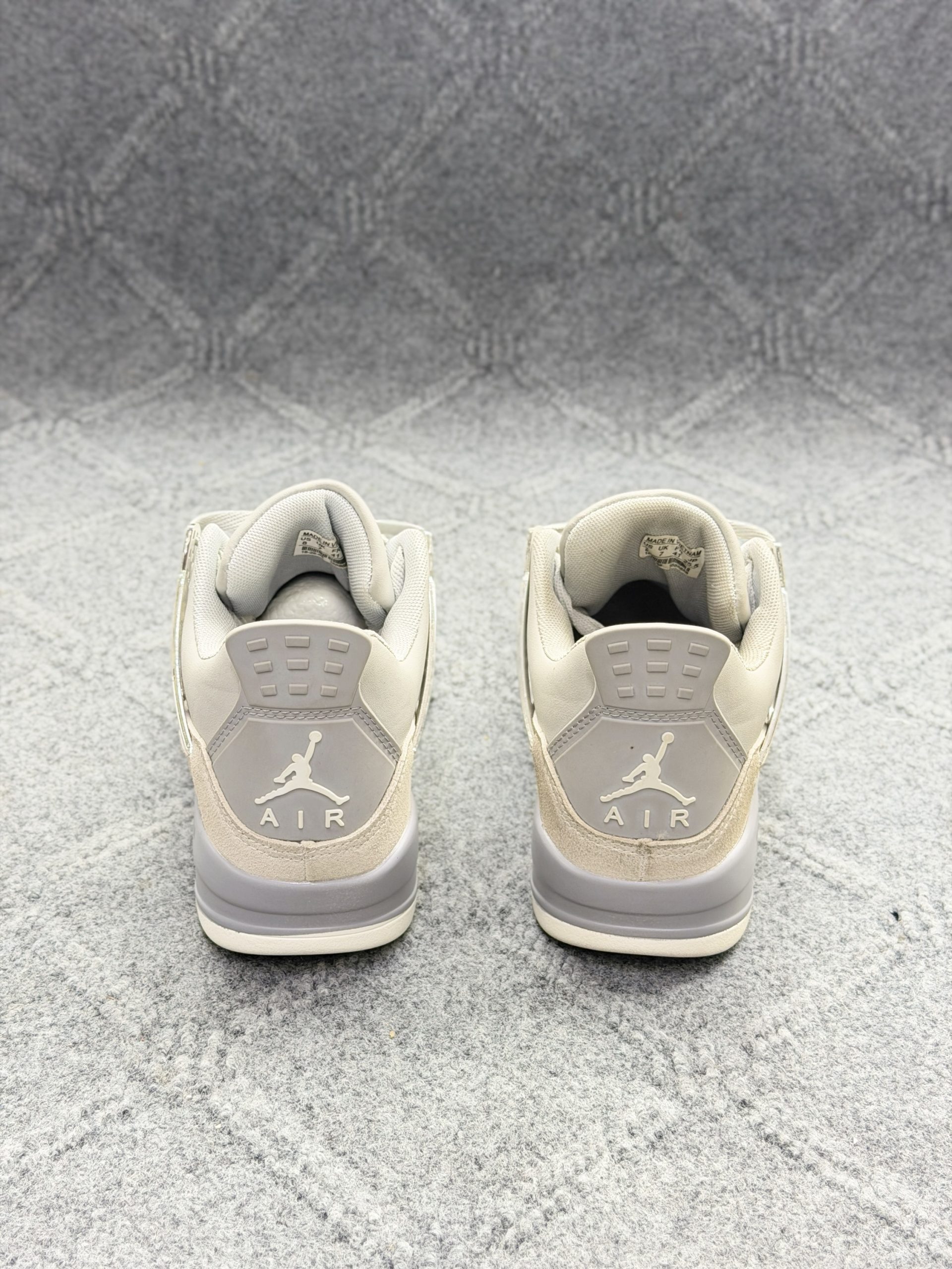 Jordan 4 ( A Grade ) - Image 2