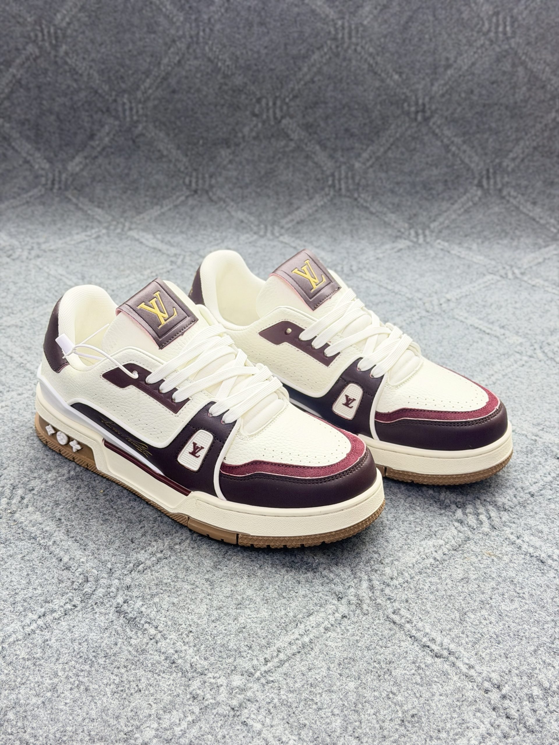 LV Trainer Sneaker - Cream & Burgundy Premium Edition 1.1 - Image 2