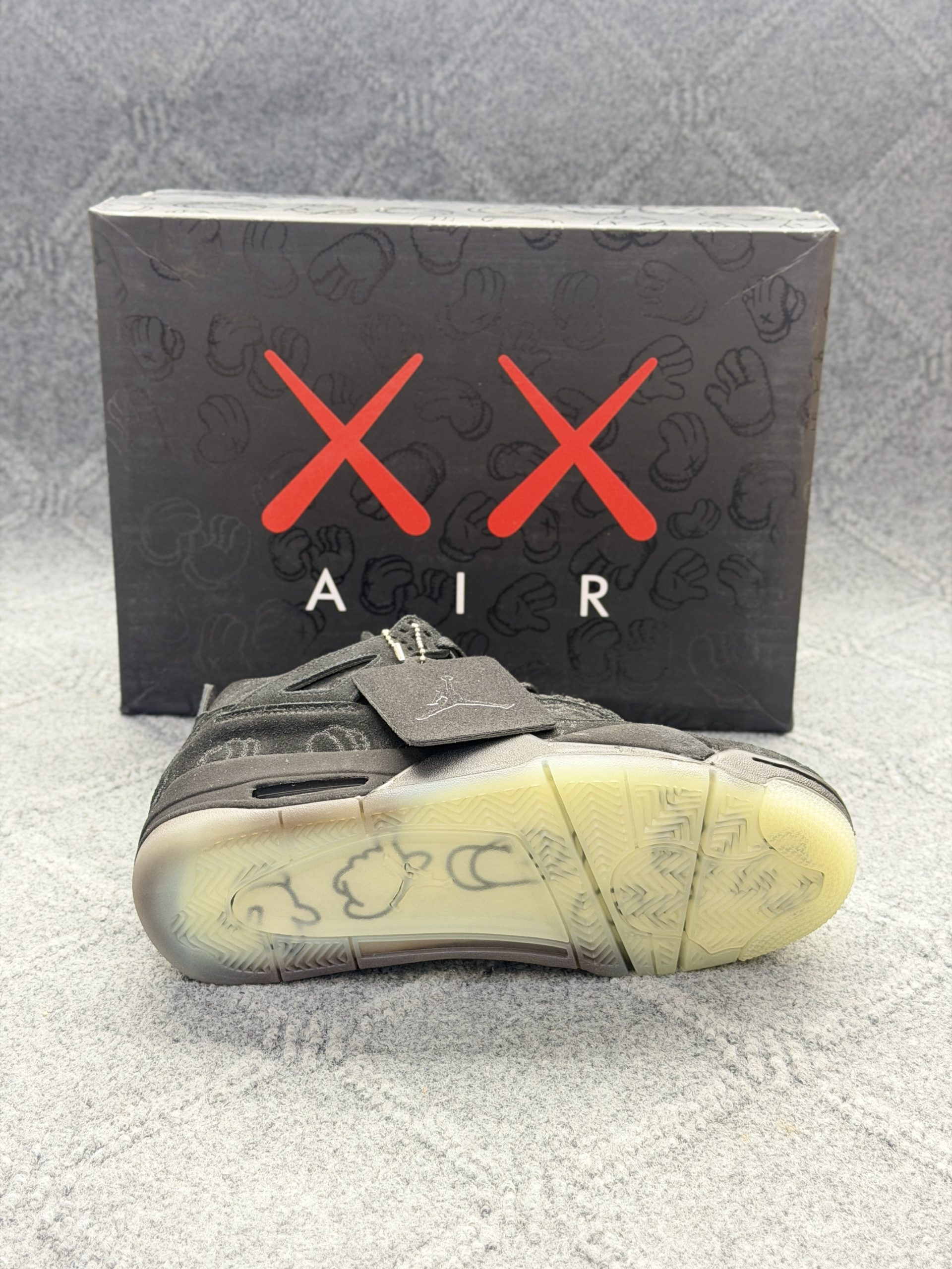 Air Jordan 4 "KAWS Black" Premium 1.1 - Image 3