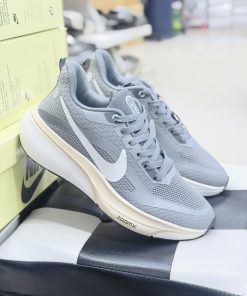 Nike running shoes - Image 3