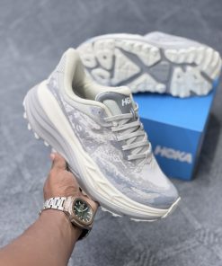 Alternative view of HOKA (1.1 SHOES )