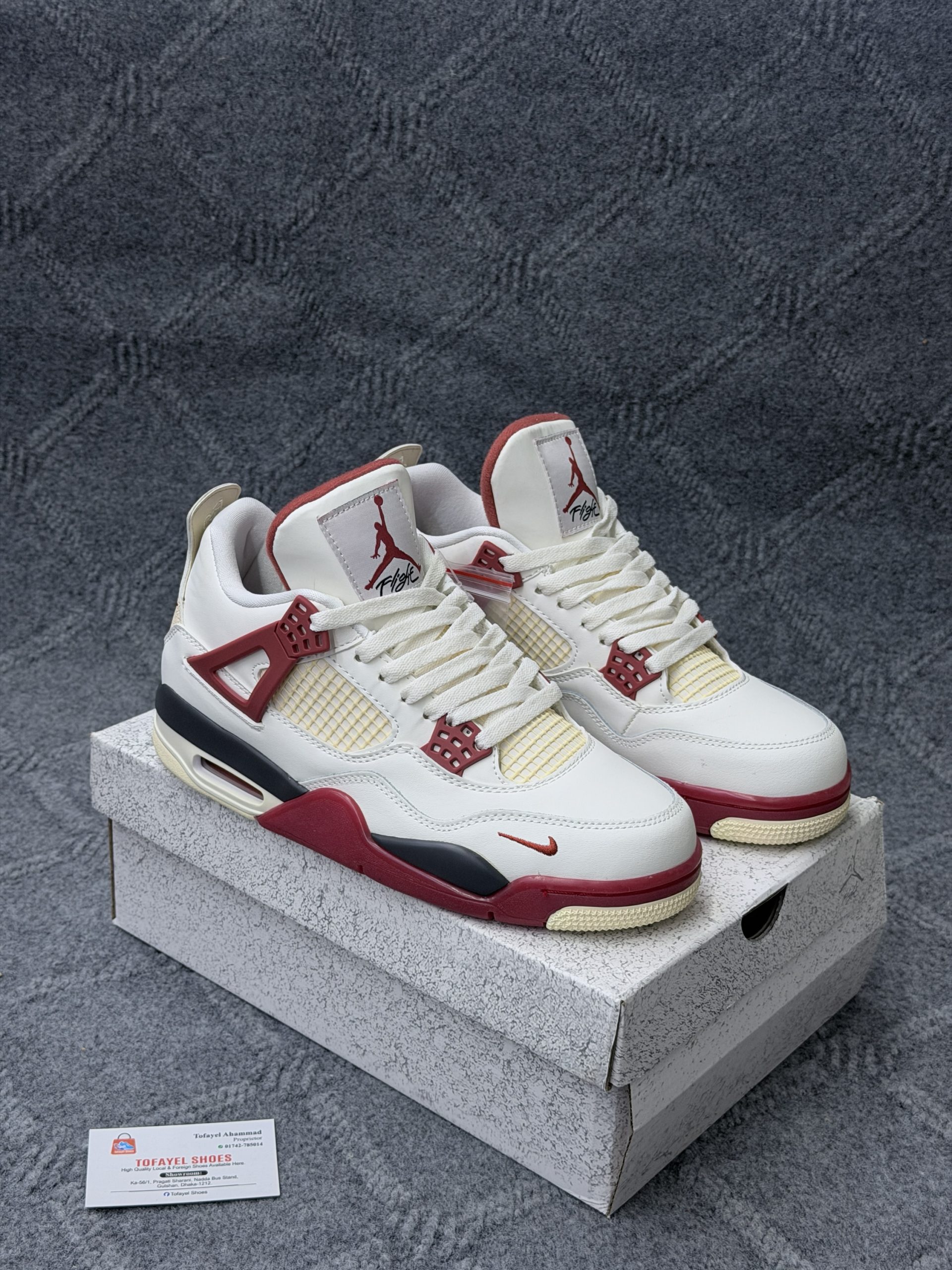 J 4 ( 1.1 SHOES )