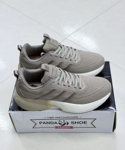 Alternative view of Panda running shoes 
আরাম আর স্টাইলের বেস্ট কম্বো। জিম, রানিং, বা রেগুলার ইউজের জন্য সবচেয়ে হালকা জুতাটা