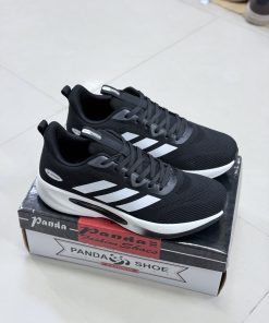 Alternative view of Panda running shoes 
আরাম আর স্টাইলের বেস্ট কম্বো। জিম, রানিং, বা রেগুলার ইউজের জন্য সবচেয়ে হালকা জুতাটা